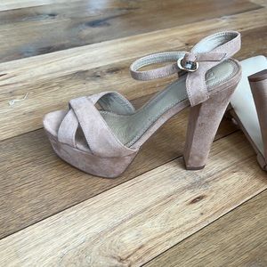 Never worn sushi heels vegan suede size 7